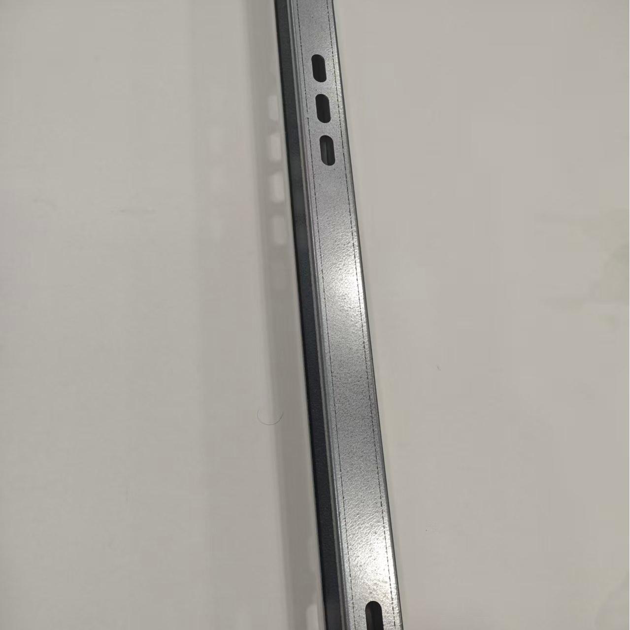 รางเหล็ก Solar C ชนิดเหล็ก